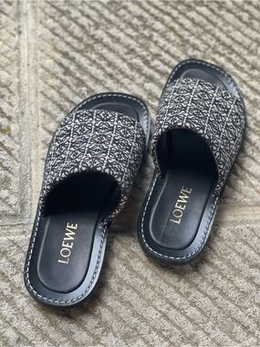 Loewe Deep Navy Blue & Ivory Jacquard Slide Sandals